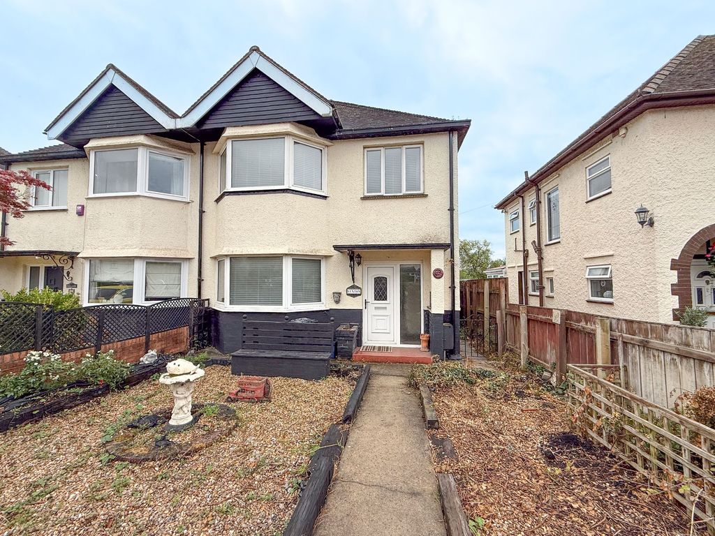 Property photo 1 of 44