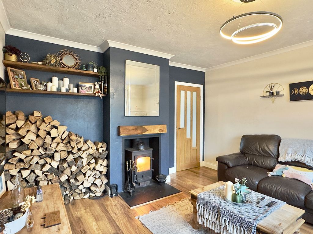 Property photo 3 of 29