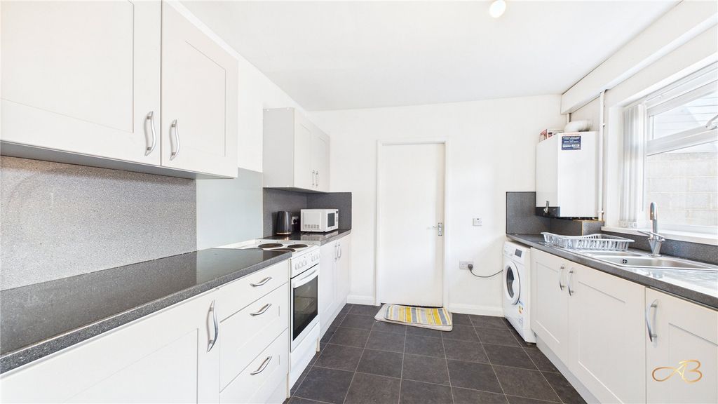 Property photo 2 of 3 Picture No. 08