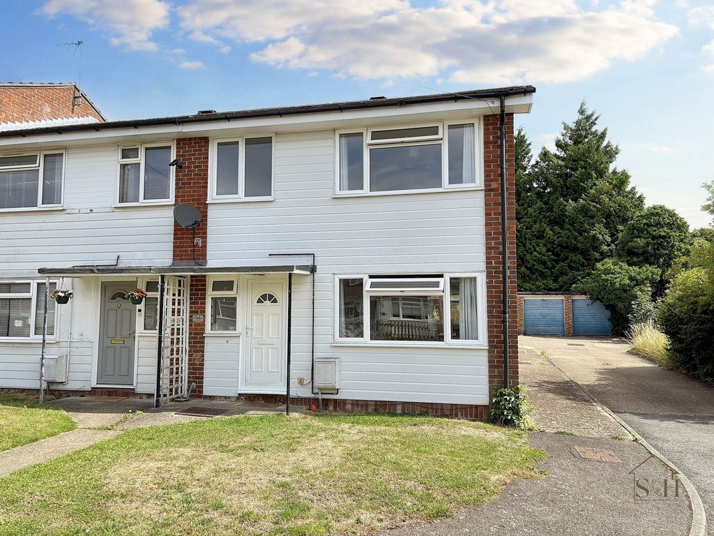 Property photo 1 of 11