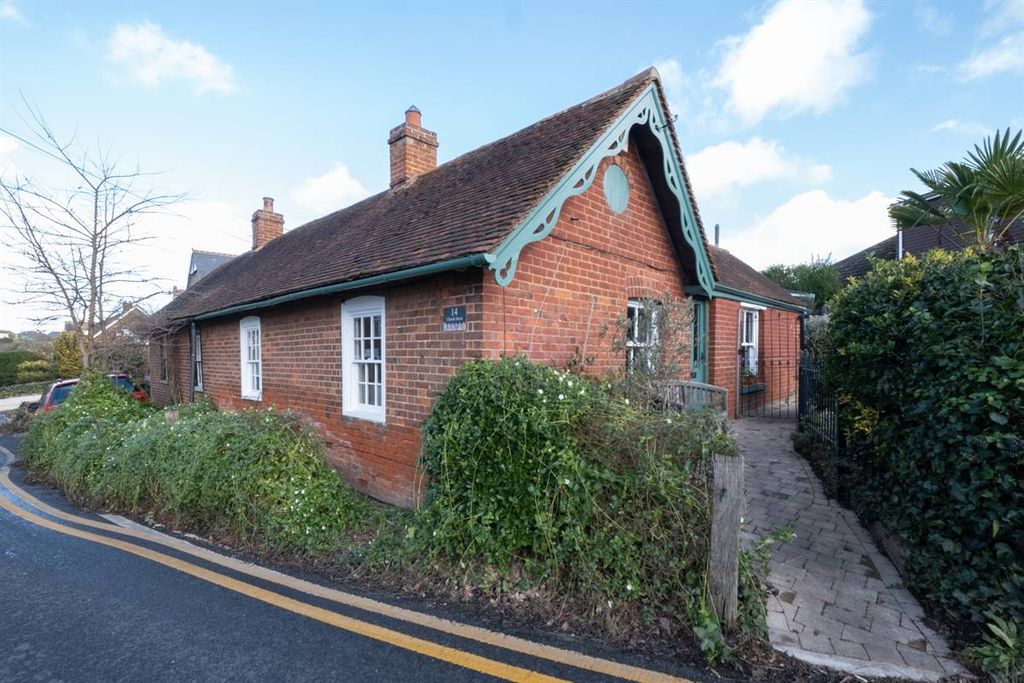 Property photo 1 of 22