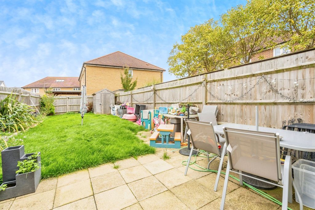 Property photo 3 of 13