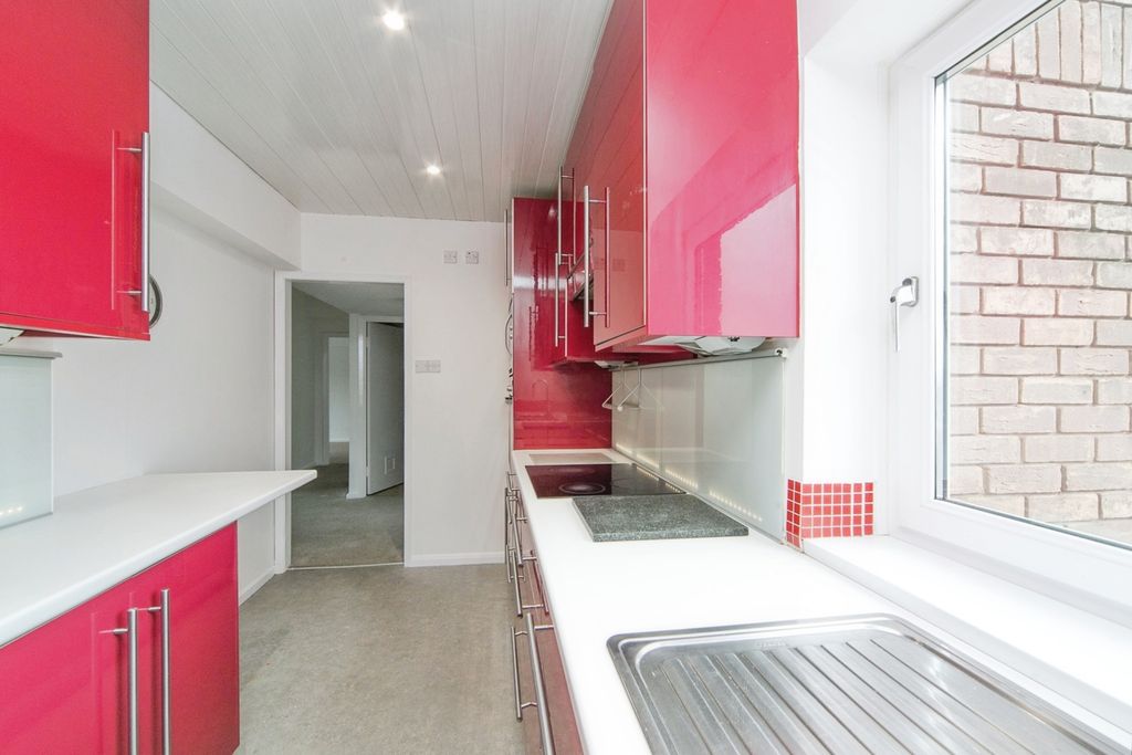 Additional image 5 of 3 bed flat for saleGarth Court, Abbey Road, Llandudno, Conwy LL30
