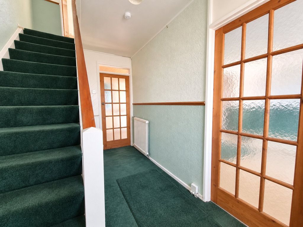 Property photo 2 of 18 Picture No. 49