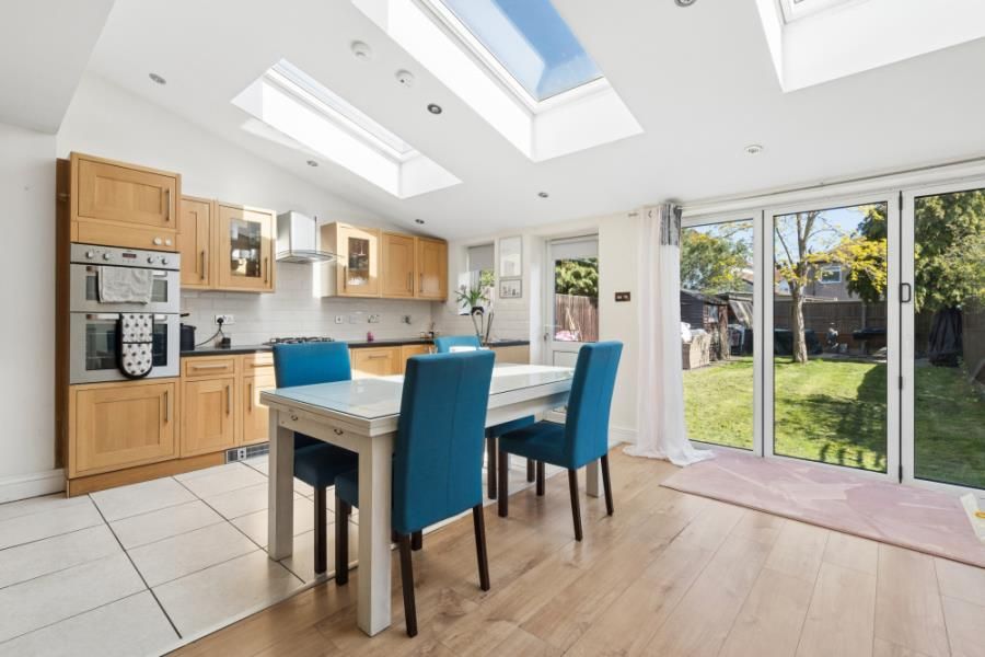 Property photo 3 of 14