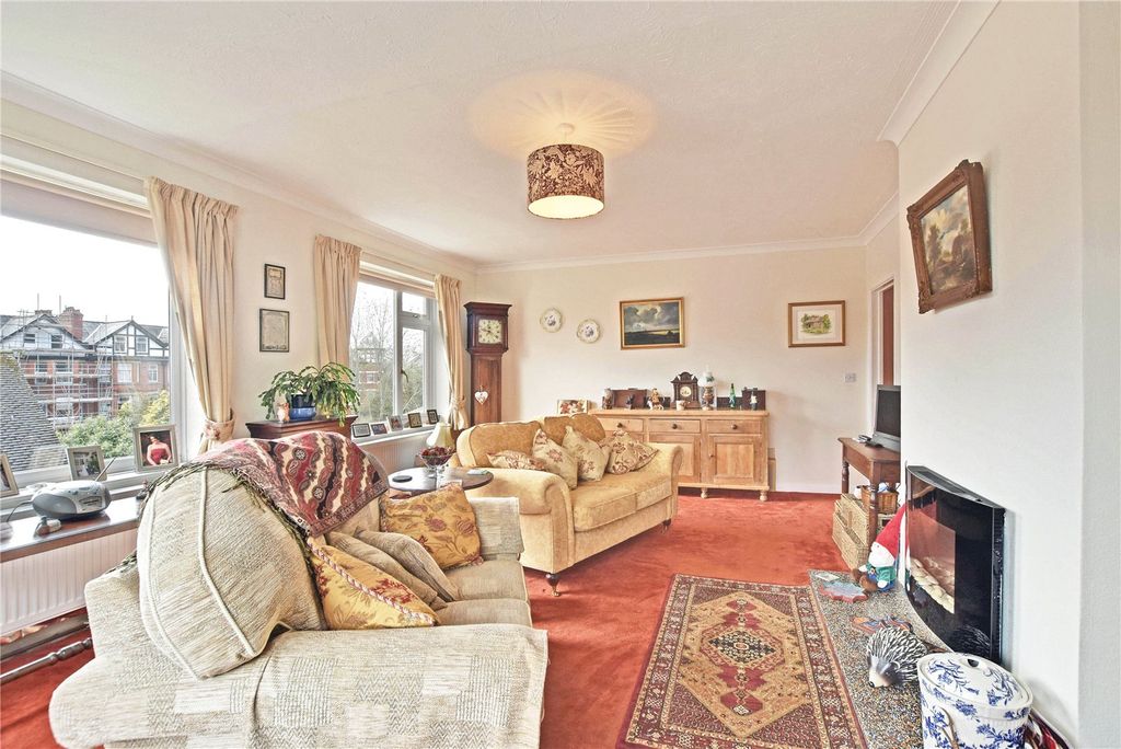 Property photo 3 of 23 Picture No. 17