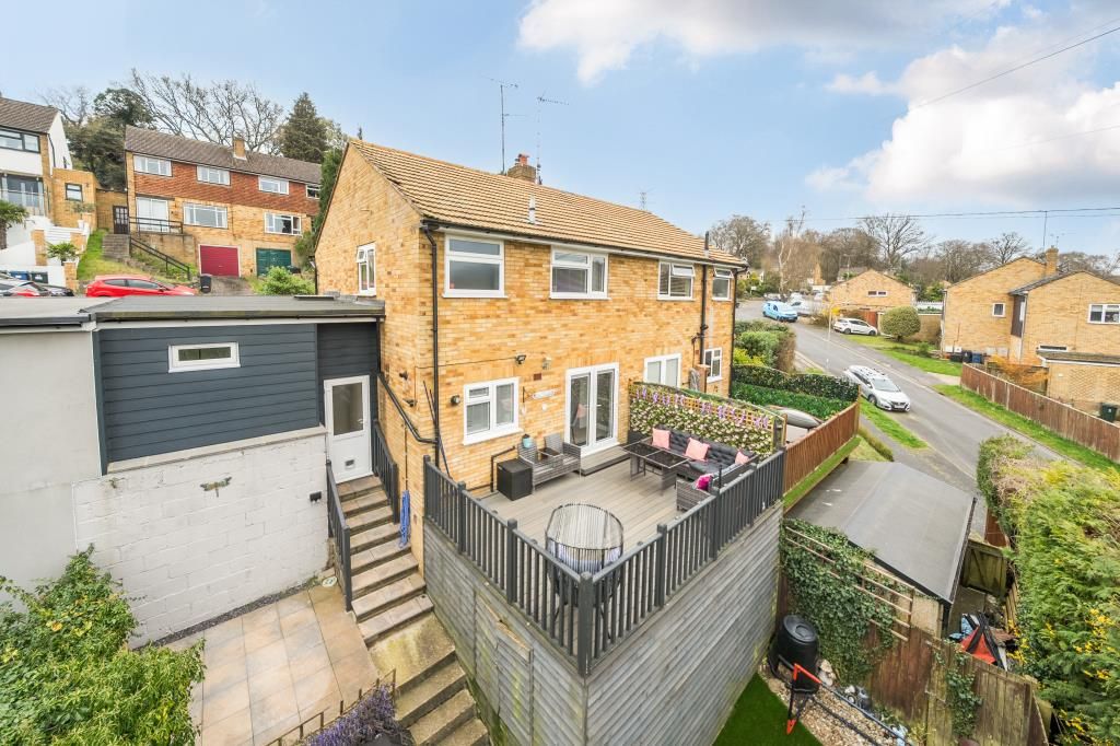 Property photo 2 of 18 External