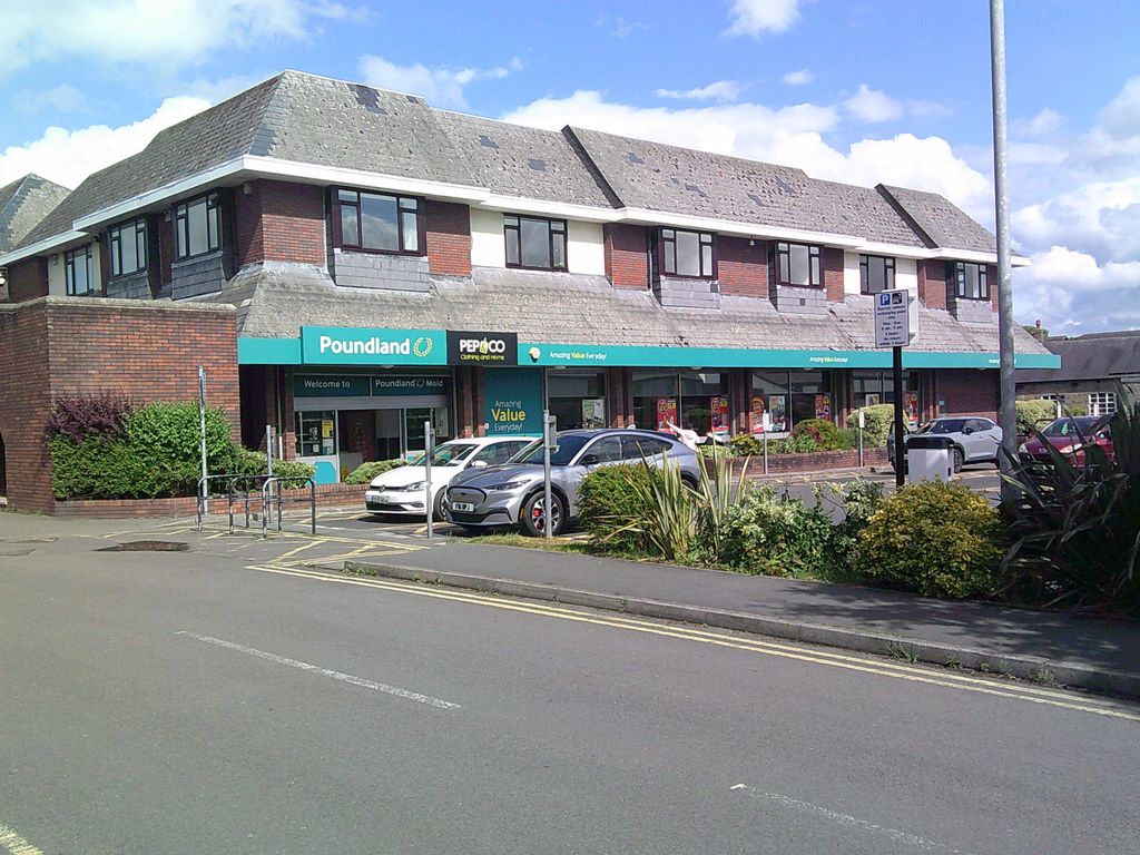 Property photo 1 of 1