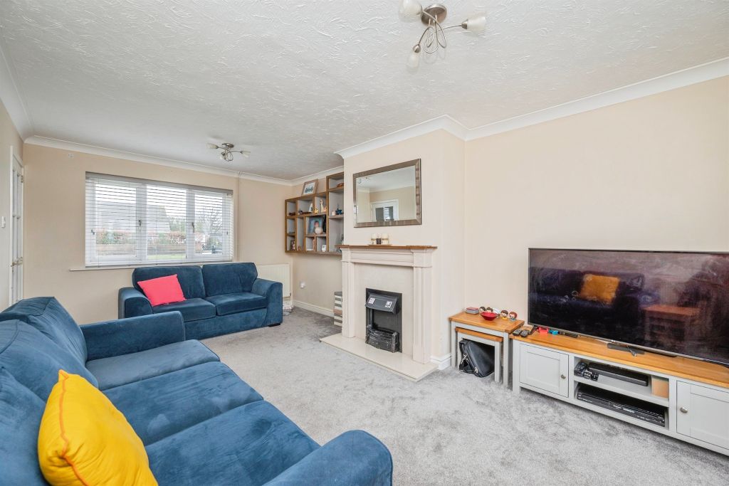 Property photo 3 of 22