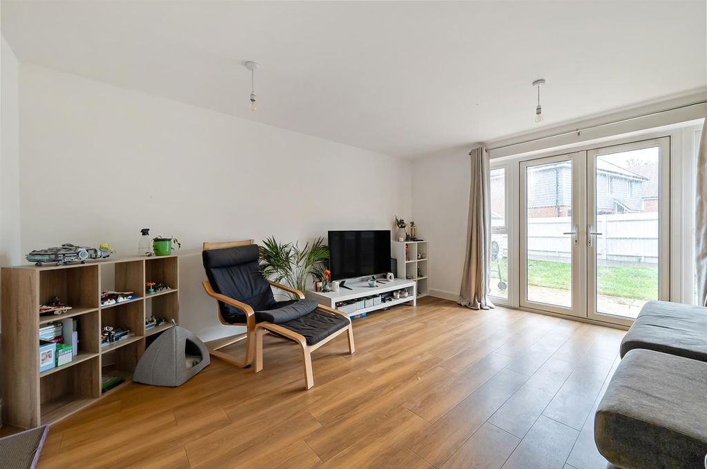 Property photo 3 of 20 Sketch_Ph9_6353927.Jpg