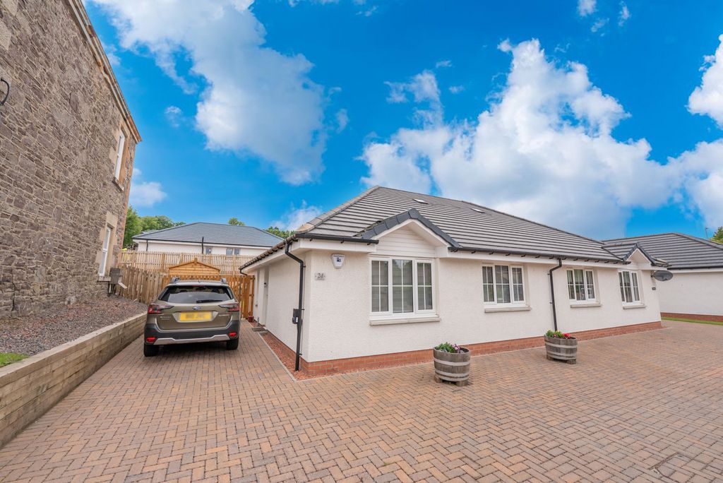 Property photo 1 of 23 2Â Bedroom Semi Detached Bungalow For Sale