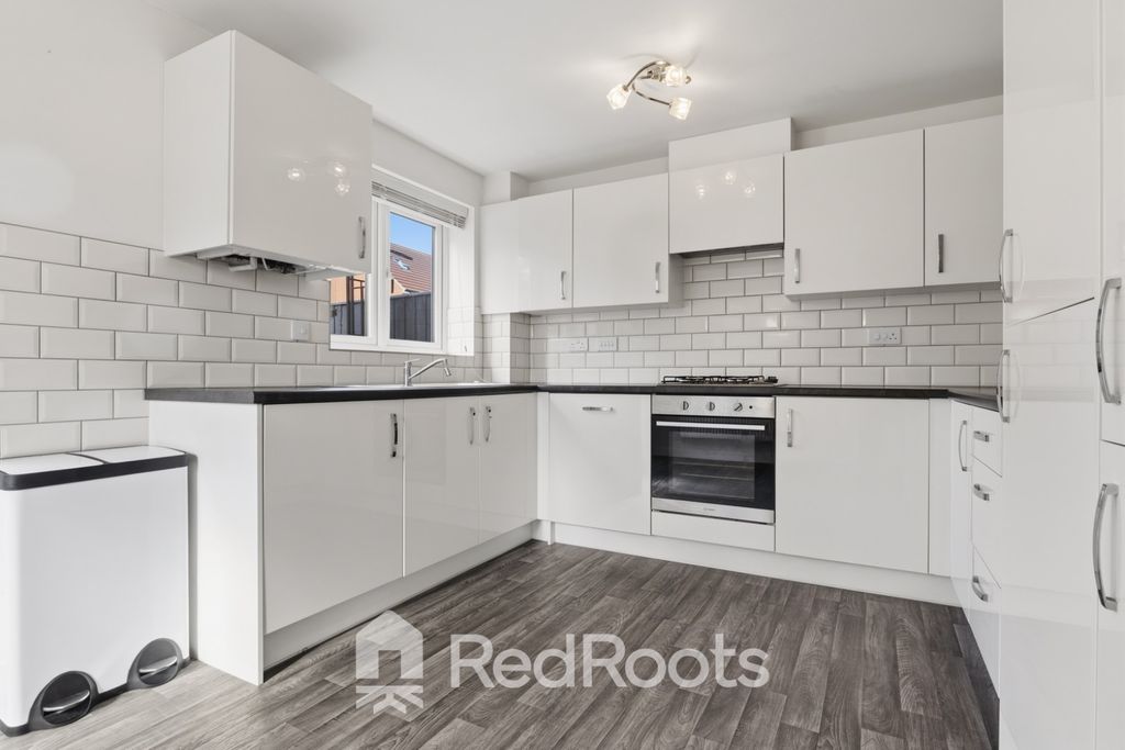 Property photo 3 of 25 4890133
