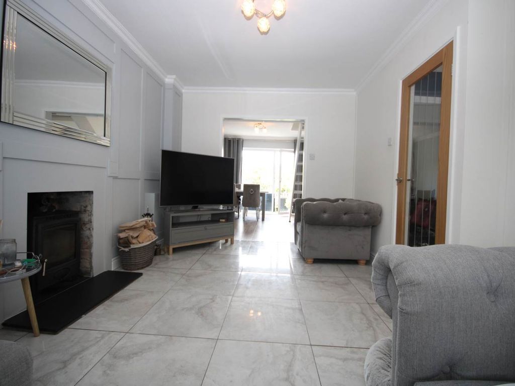 Property photo 3 of 20 View Bal