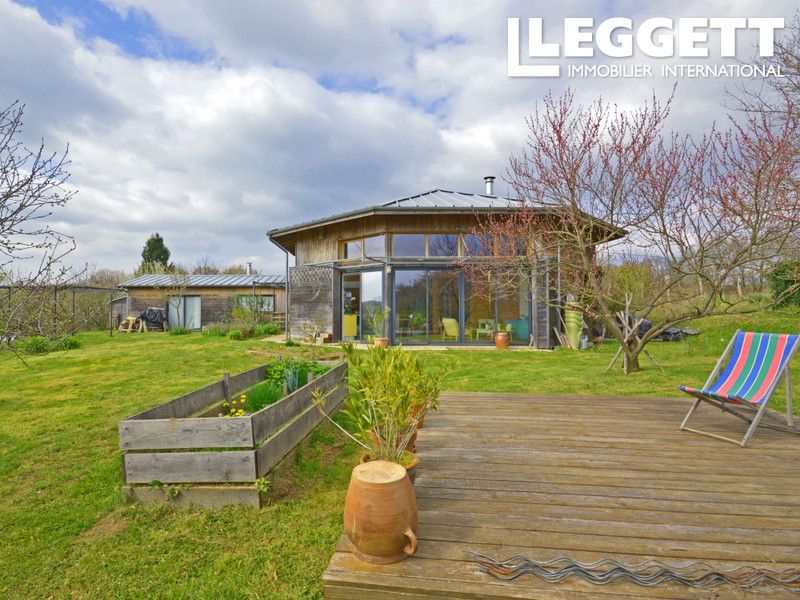 Property photo 3 of 10