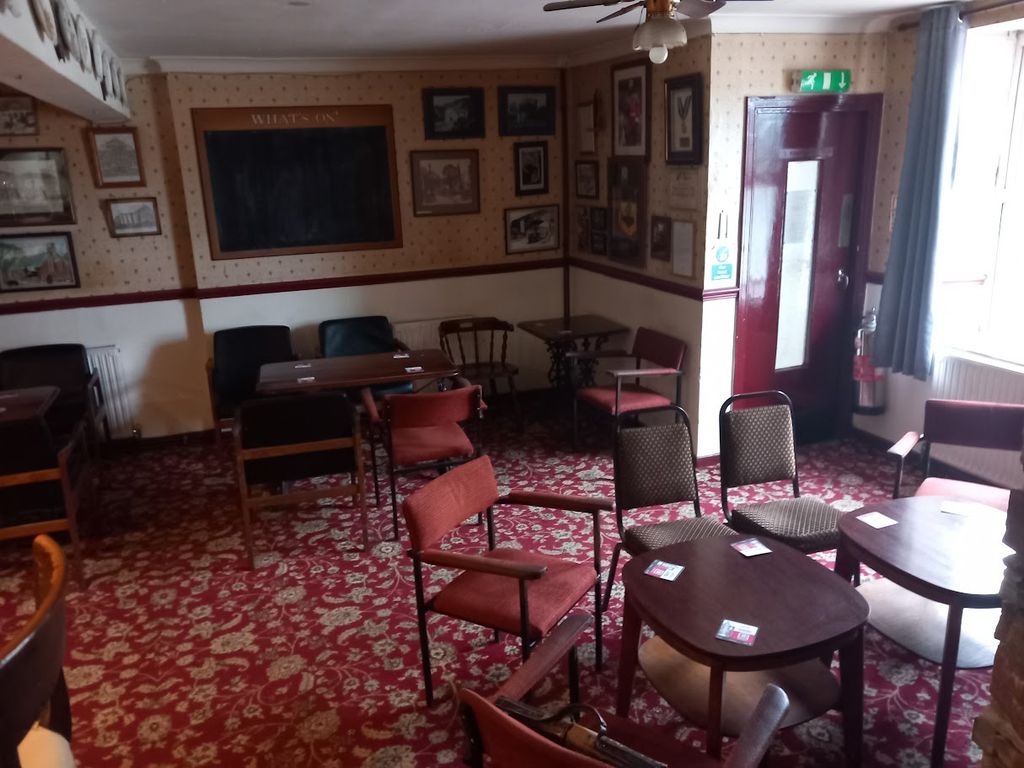 Property photo 2 of 6