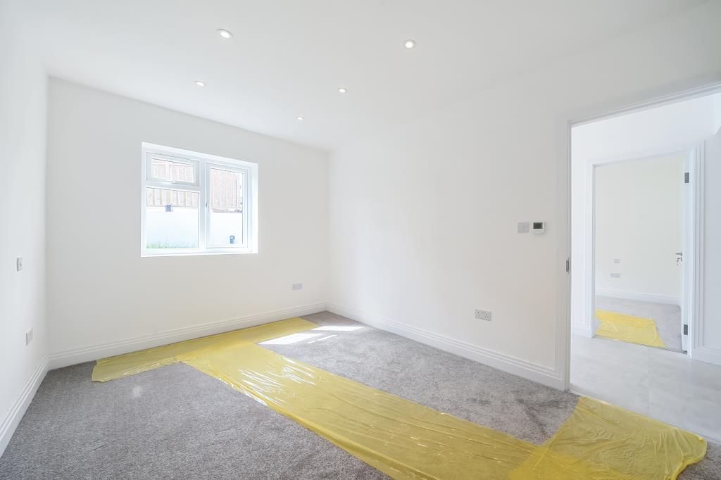 Property photo 3 of 10 Bedroom