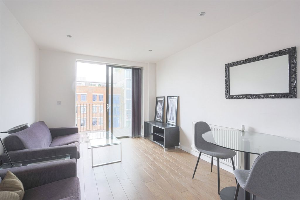 Property photo 1 of 11 Picture No. 05