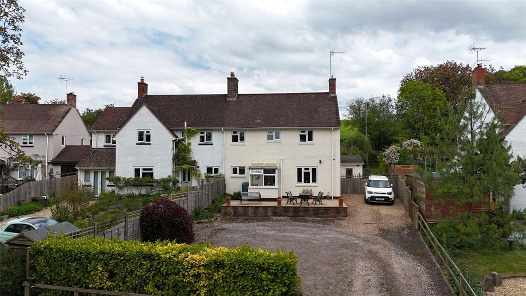 Property photo 2 of 22 Picture No. 21