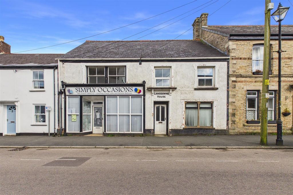 Property photo 1 of 27 Fair Street