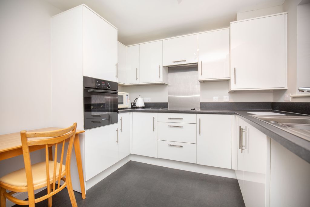 Property photo 3 of 19 Mw26-451