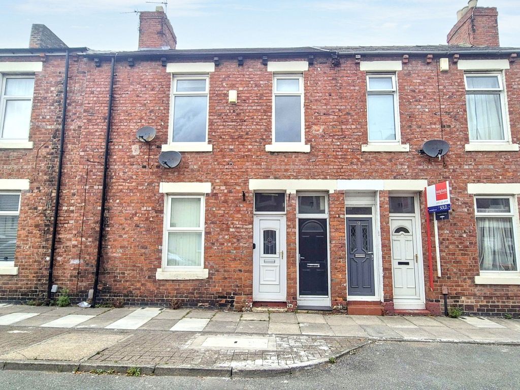 Property photo 1 of 14