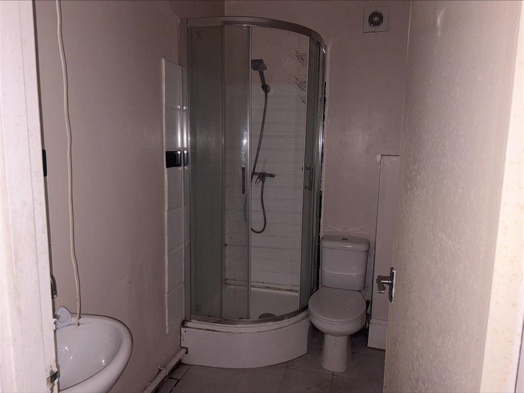 Property photo 3 of 8 Shower Room