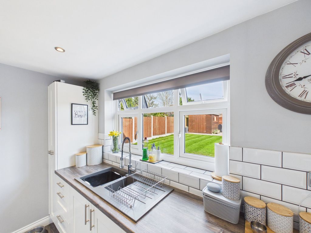 Property photo 3 of 48