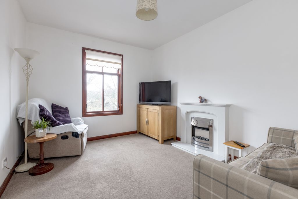 Property photo 3 of 16 Property Image 3