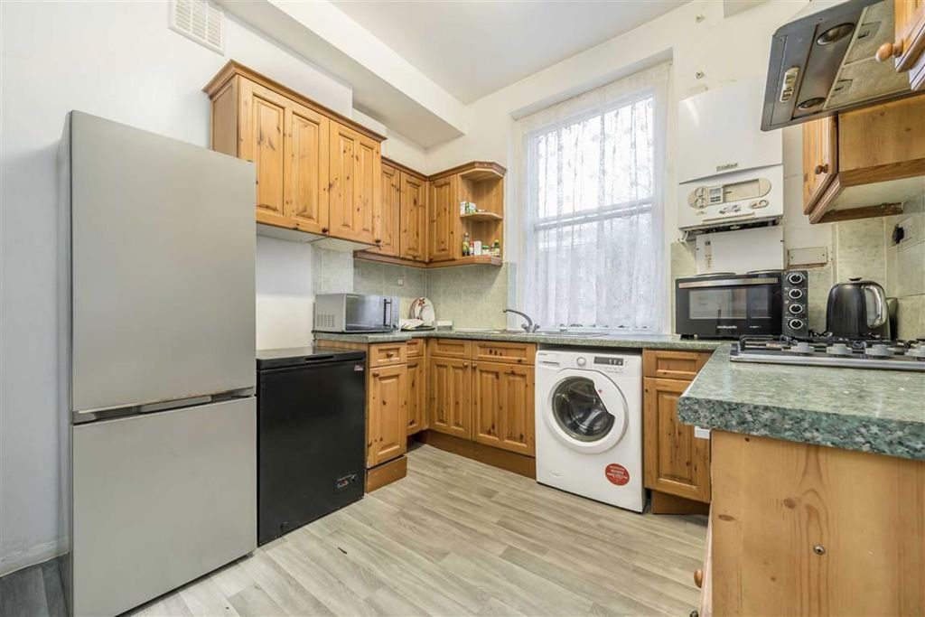 Property photo 3 of 5