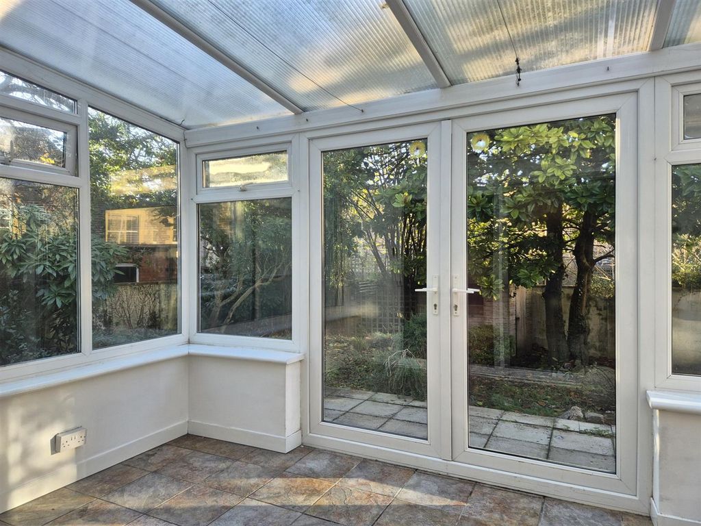 Property photo 3 of 12 20251125_101056_Resized.Jpg