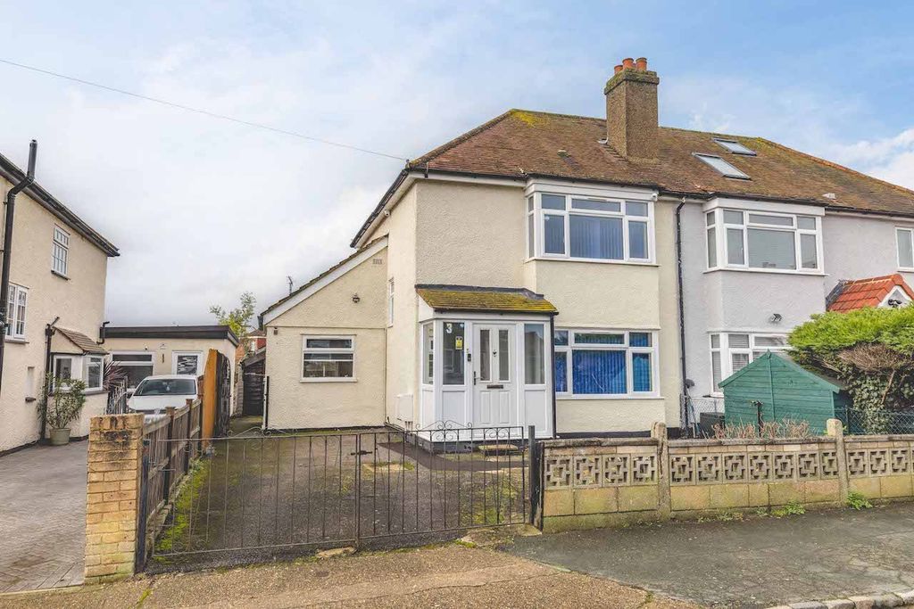 Property photo 1 of 13