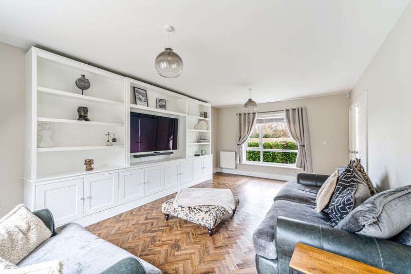 Property photo 2 of 36 Photo 10