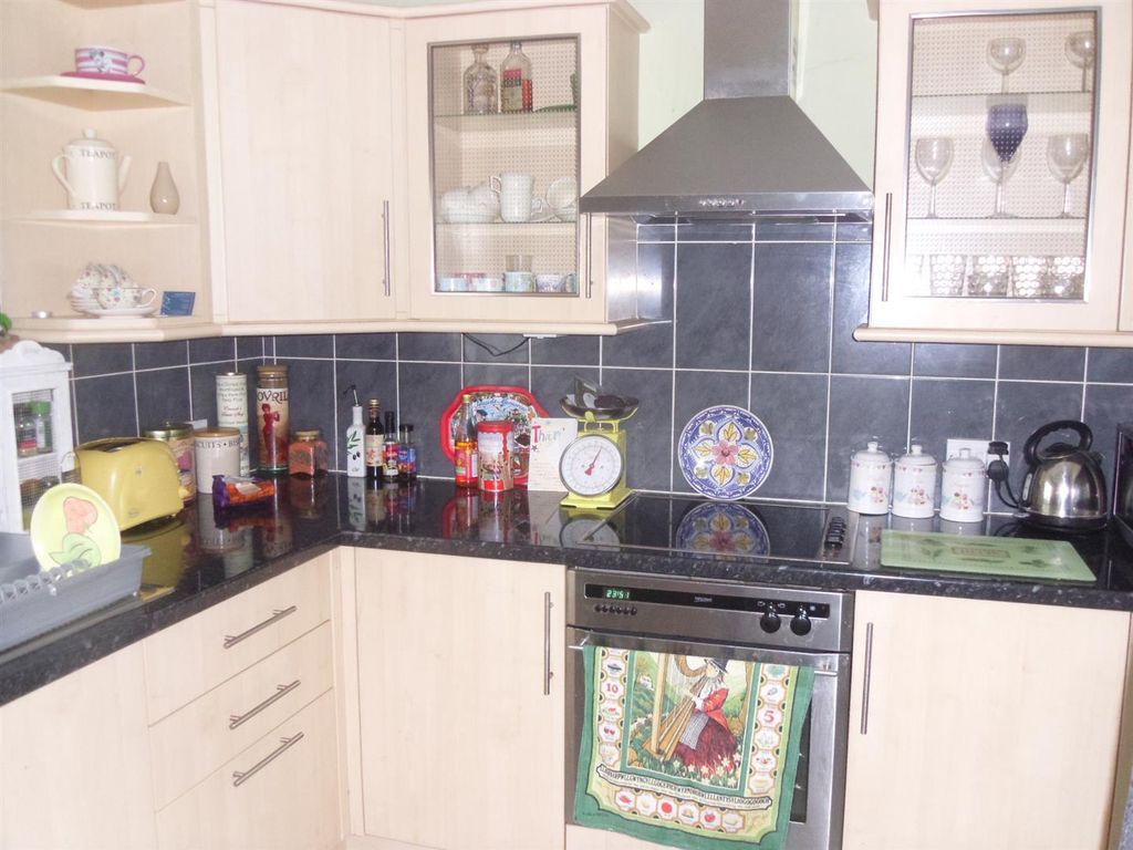 Property photo 1 of 2 6 Wansbeck 002.Jpg