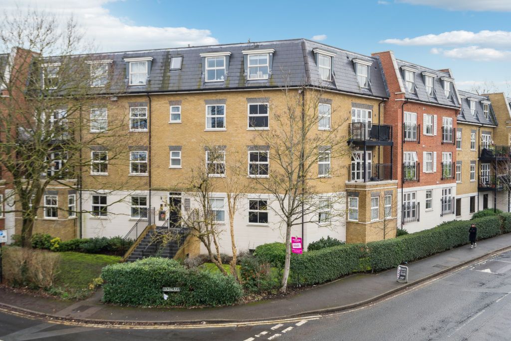 Property photo 1 of 15