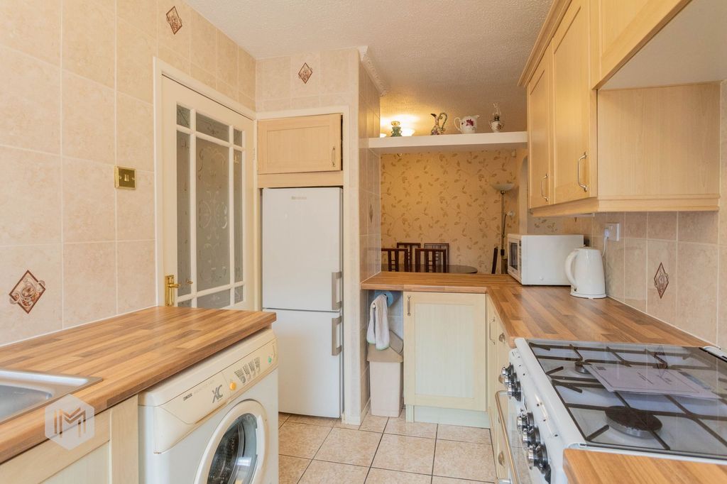 Property photo 3 of 30