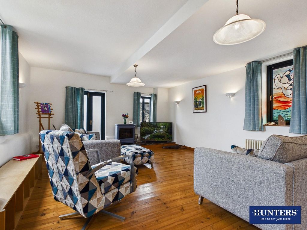 Property photo 3 of 29 Open Plan Living Accommodation