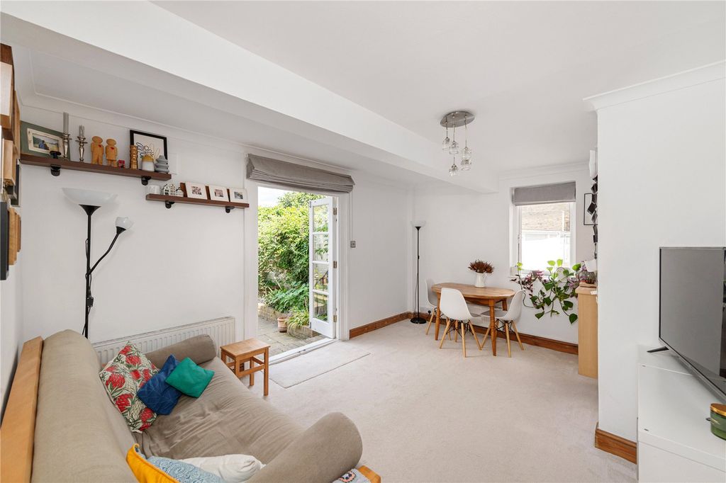 Property photo 1 of 13 Picture No. 02