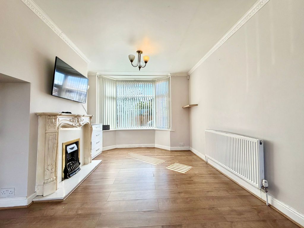 Property photo 2 of 20