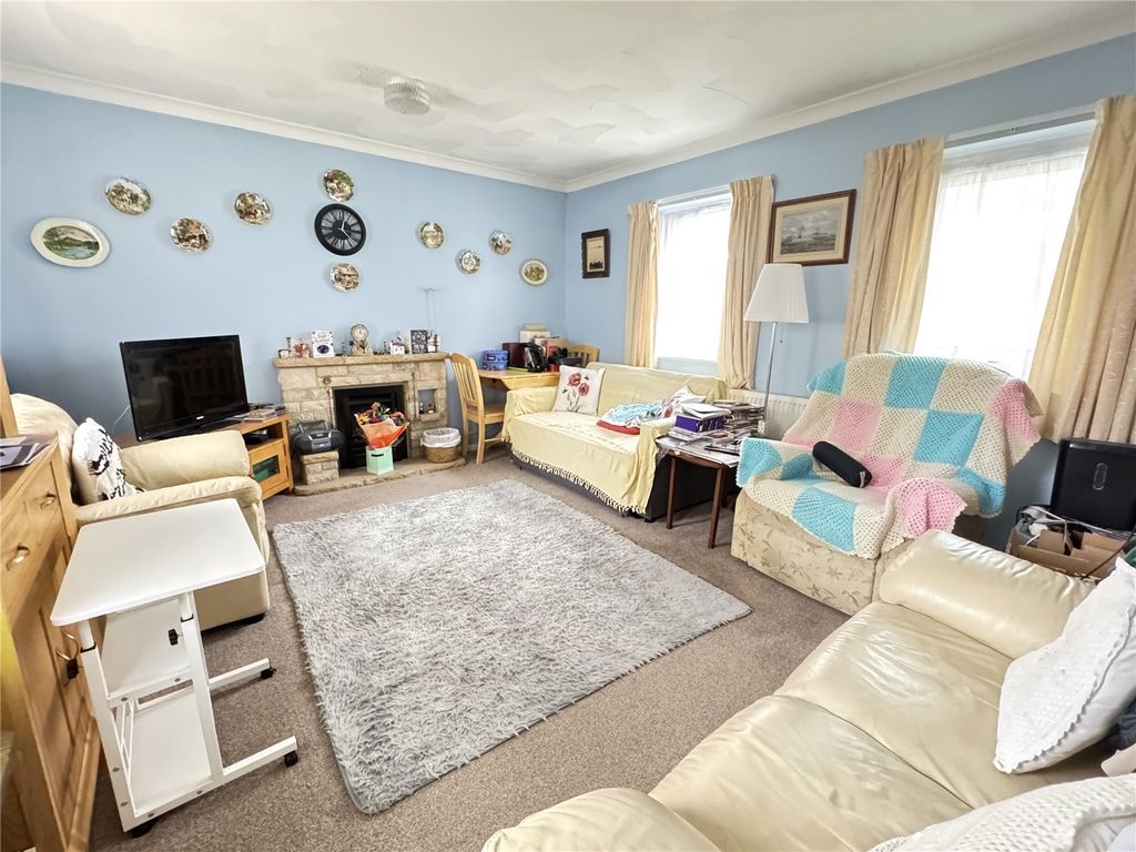 Property photo 3 of 9 Picture No. 02