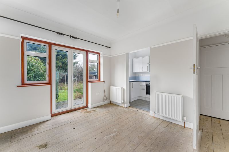 Property photo 3 of 15 Photo 11