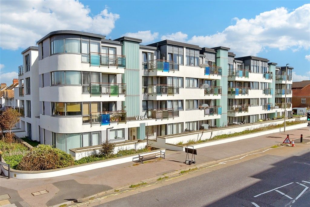 Property photo 2 of 10 External (Web)