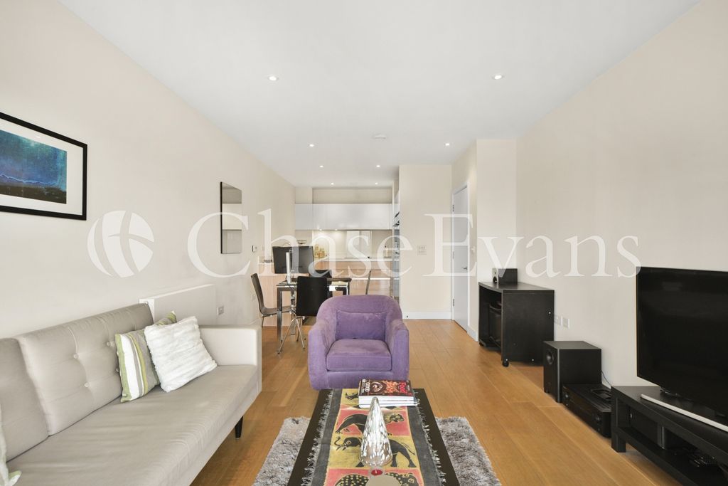 Property photo 3 of 16 Living Area