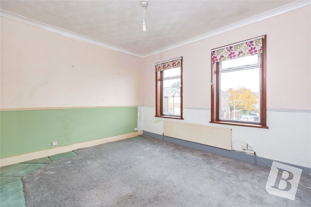 Property photo 3 of 11 Bedroom