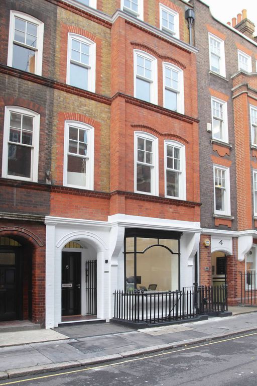 Property photo 1 of 6