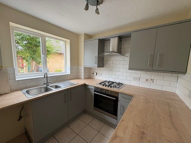 Property photo 2 of 14