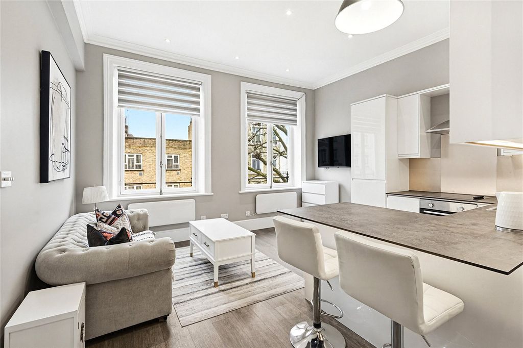 Property photo 1 of 14 Picture No. 06