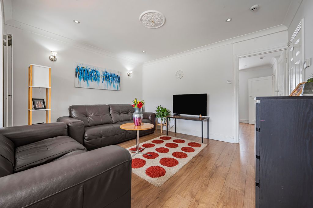 Property photo 3 of 12 Photo Mar 16 2026, 12 22 25 Pm