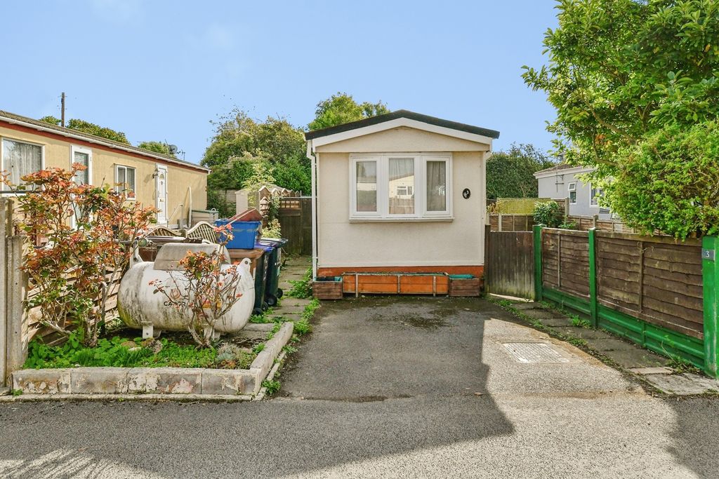 Property photo 2 of 20 Pbox-Img.Jpg