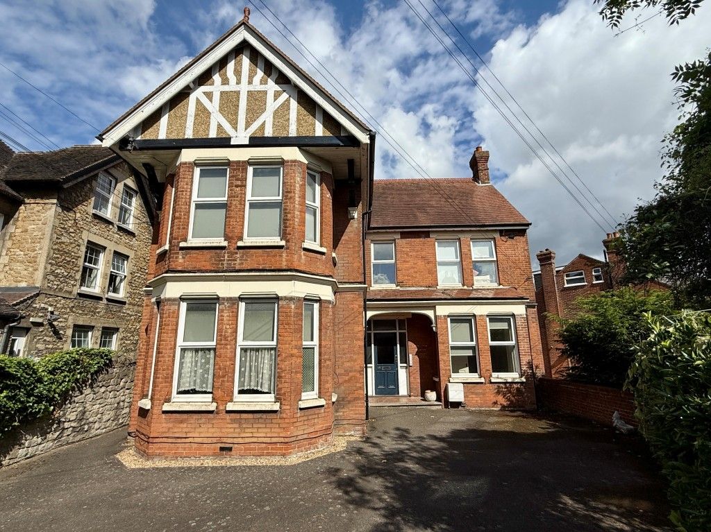 Property photo 1 of 8 Detached Building