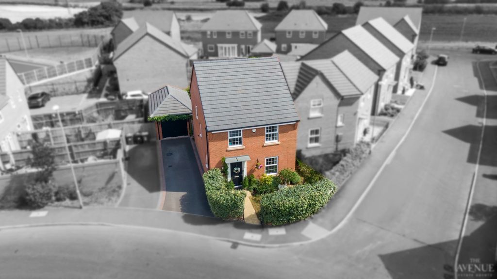 Property photo 1 of 26 4302292